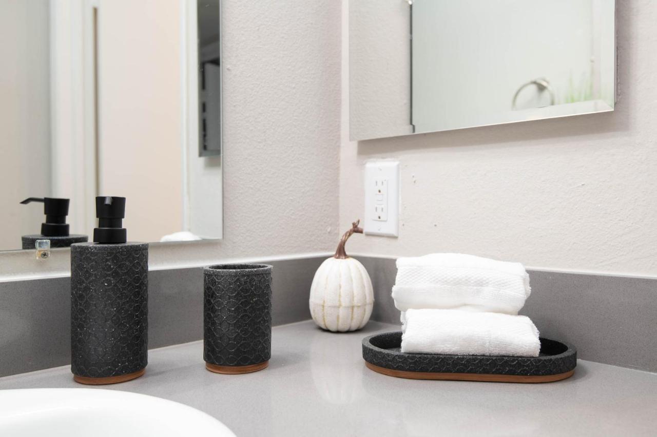 Luxury One Bedroom Apartments Free Parking&Pool Los Angeles Luaran gambar